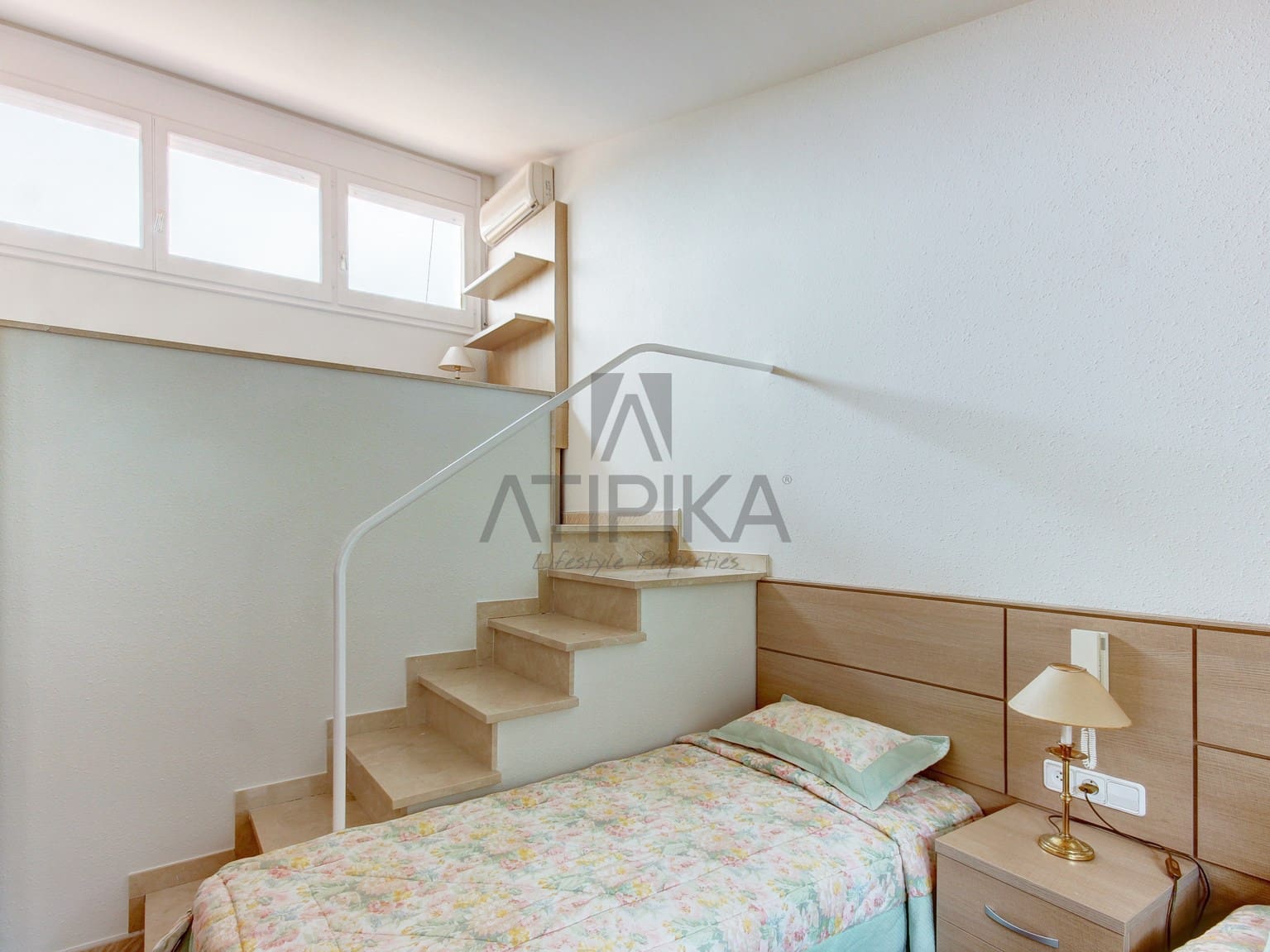 7 makuuhuone Huvila myytävänä paikassa Castelldefels mukana uima-altaan - 1 900 000 € (Ref: 9941381)