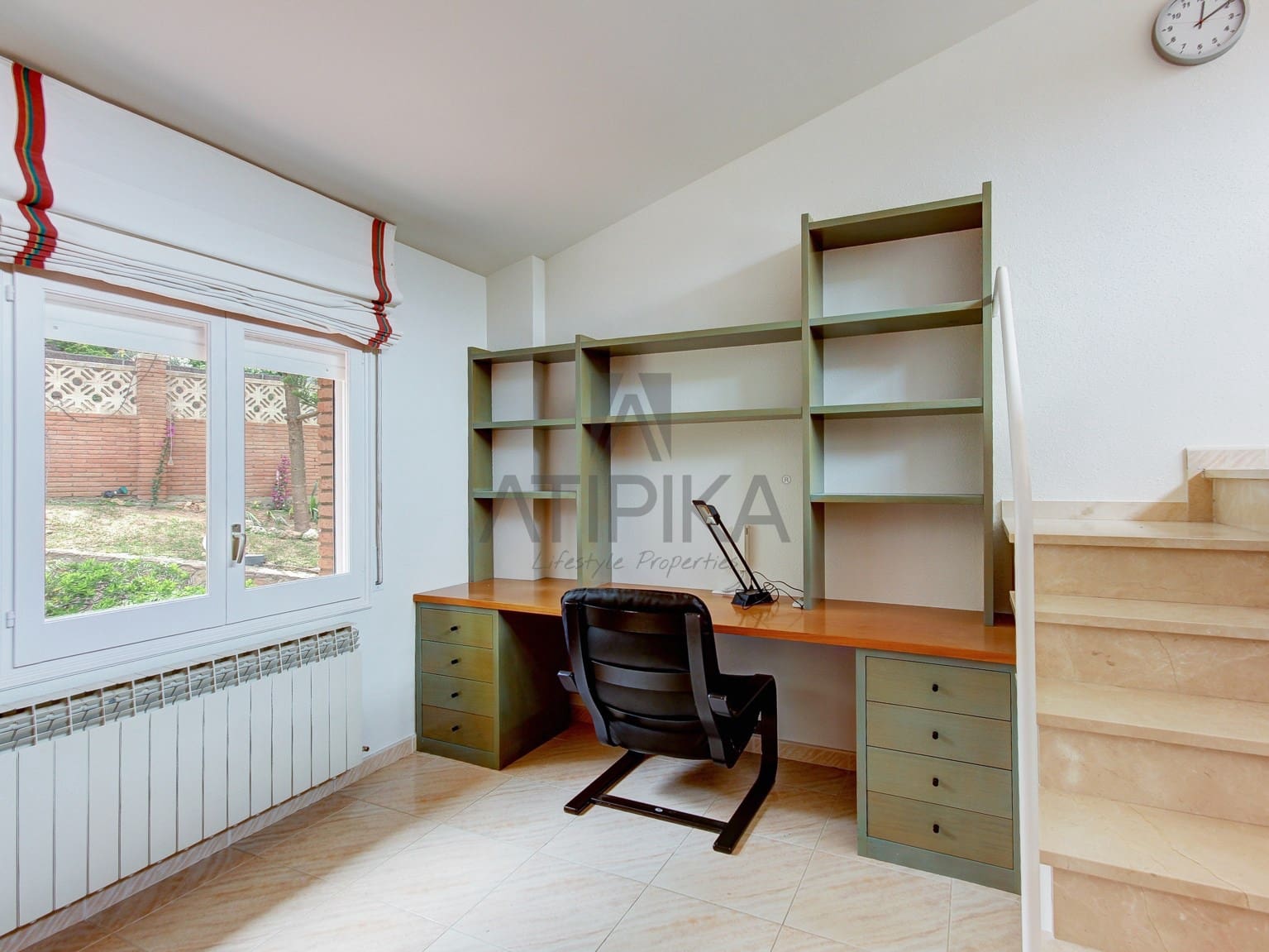 7 makuuhuone Huvila myytävänä paikassa Castelldefels mukana uima-altaan - 1 900 000 € (Ref: 9941381)