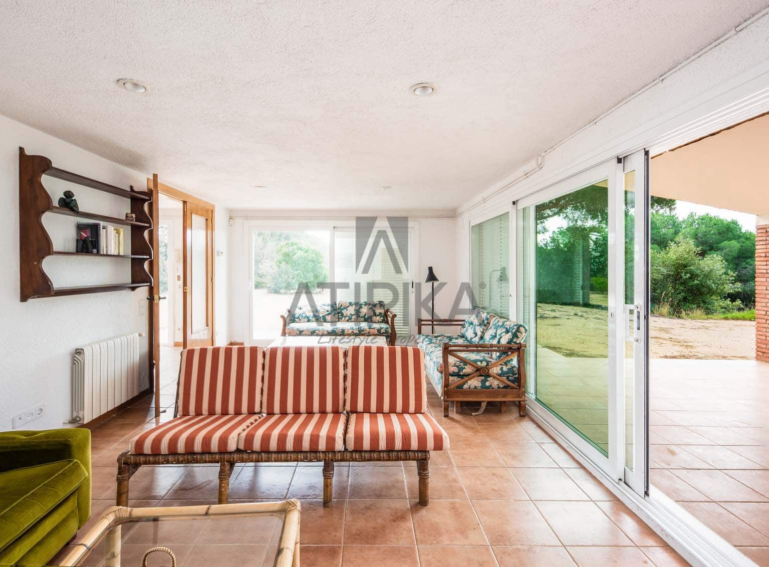 5 soveværelse Villa til salg i Sant Vicenc de Montalt med swimmingpool - € 1.575.000 (Ref: 9941382)