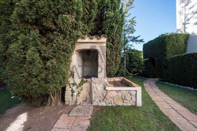8 soveværelse Finca/Landehus til salg i Puigdàlber med swimmingpool - € 1.925.000 (Ref: 9941384)
