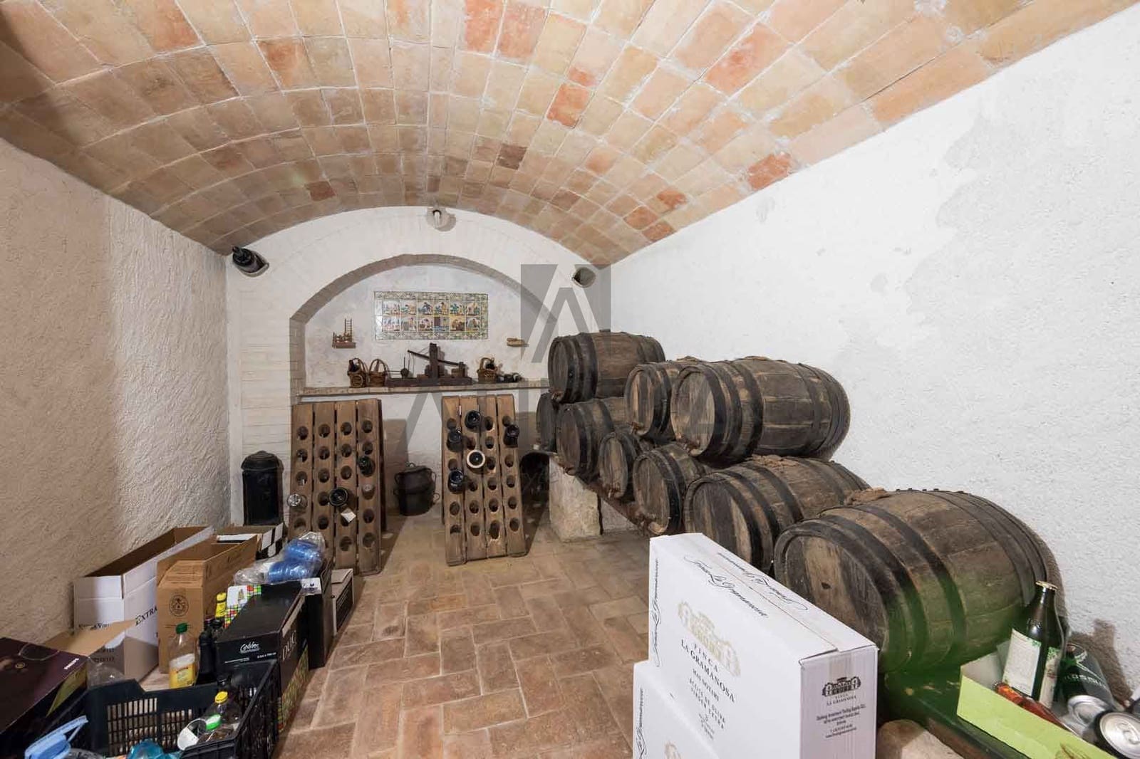 8 soveværelse Finca/Landehus til salg i Puigdalber med swimmingpool - € 1.925.000 (Ref: 9941384)