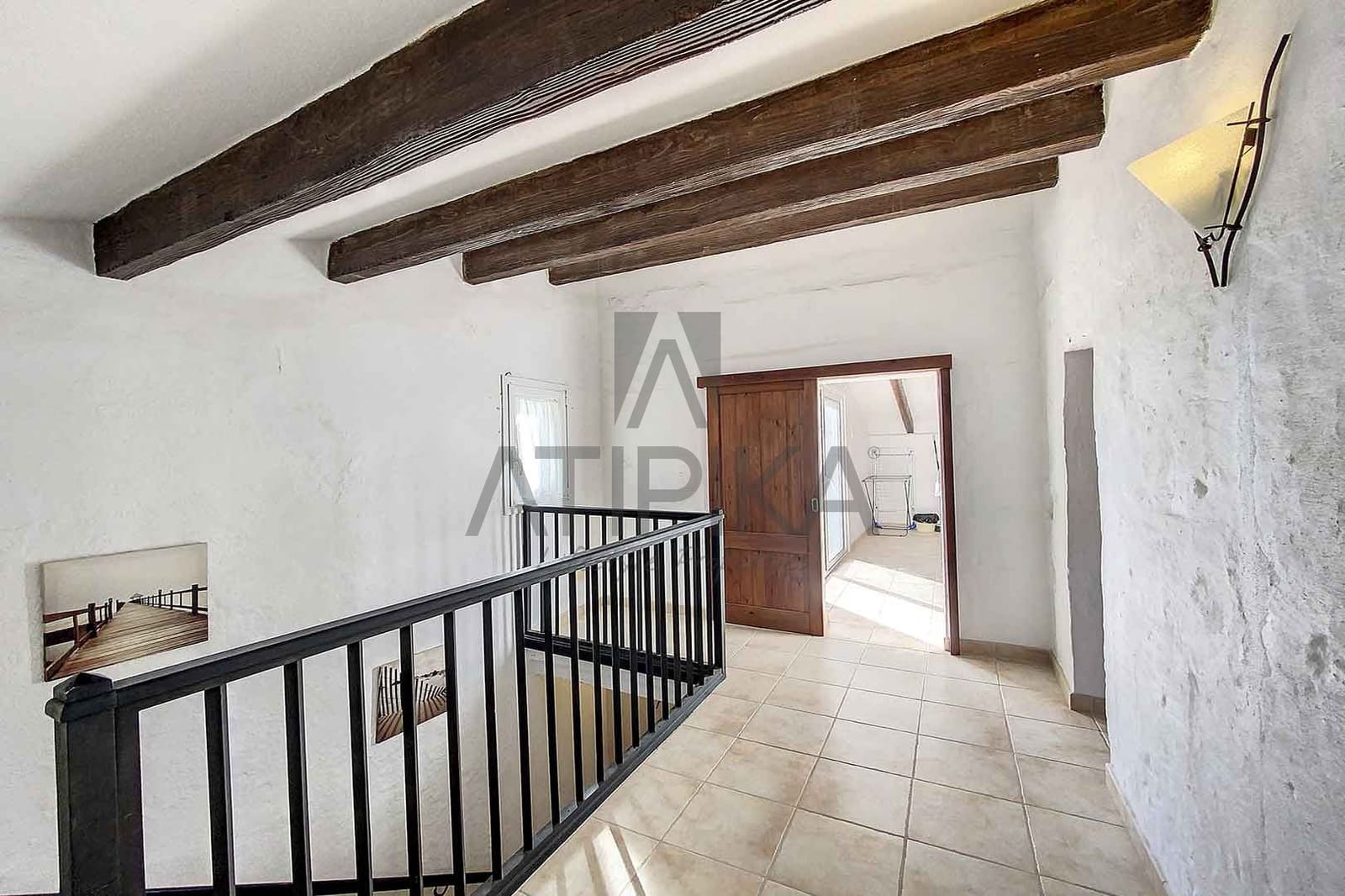 6 bedroom Villa for sale in Es Castell - € 520,000 (Ref: 9941386)