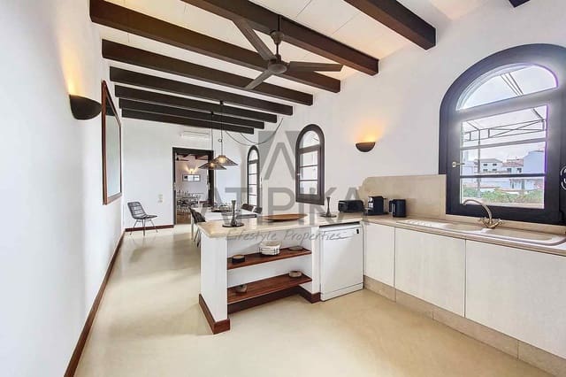 5 soveværelse Villa til salg i Mahón / Maó med swimmingpool - € 3.800.000 (Ref: 9941389)