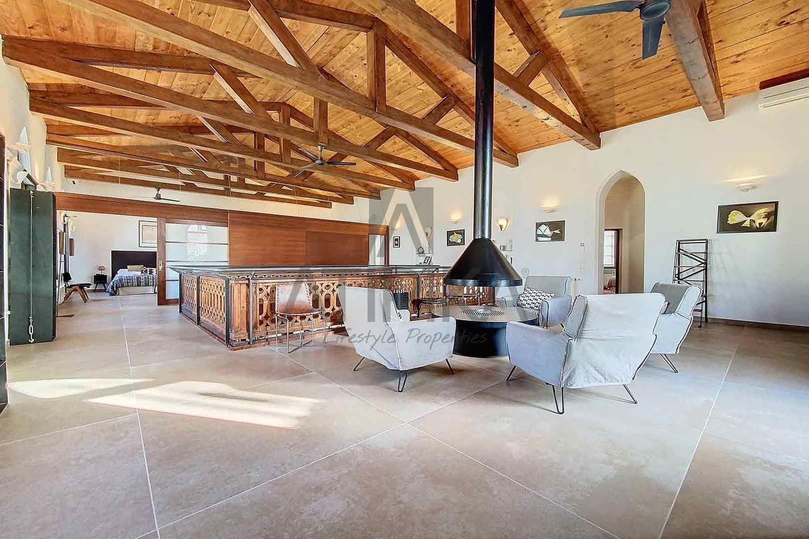 5 bedroom Villa for sale in Mahon / Mao with pool - € 3,800,000 (Ref: 9941389)