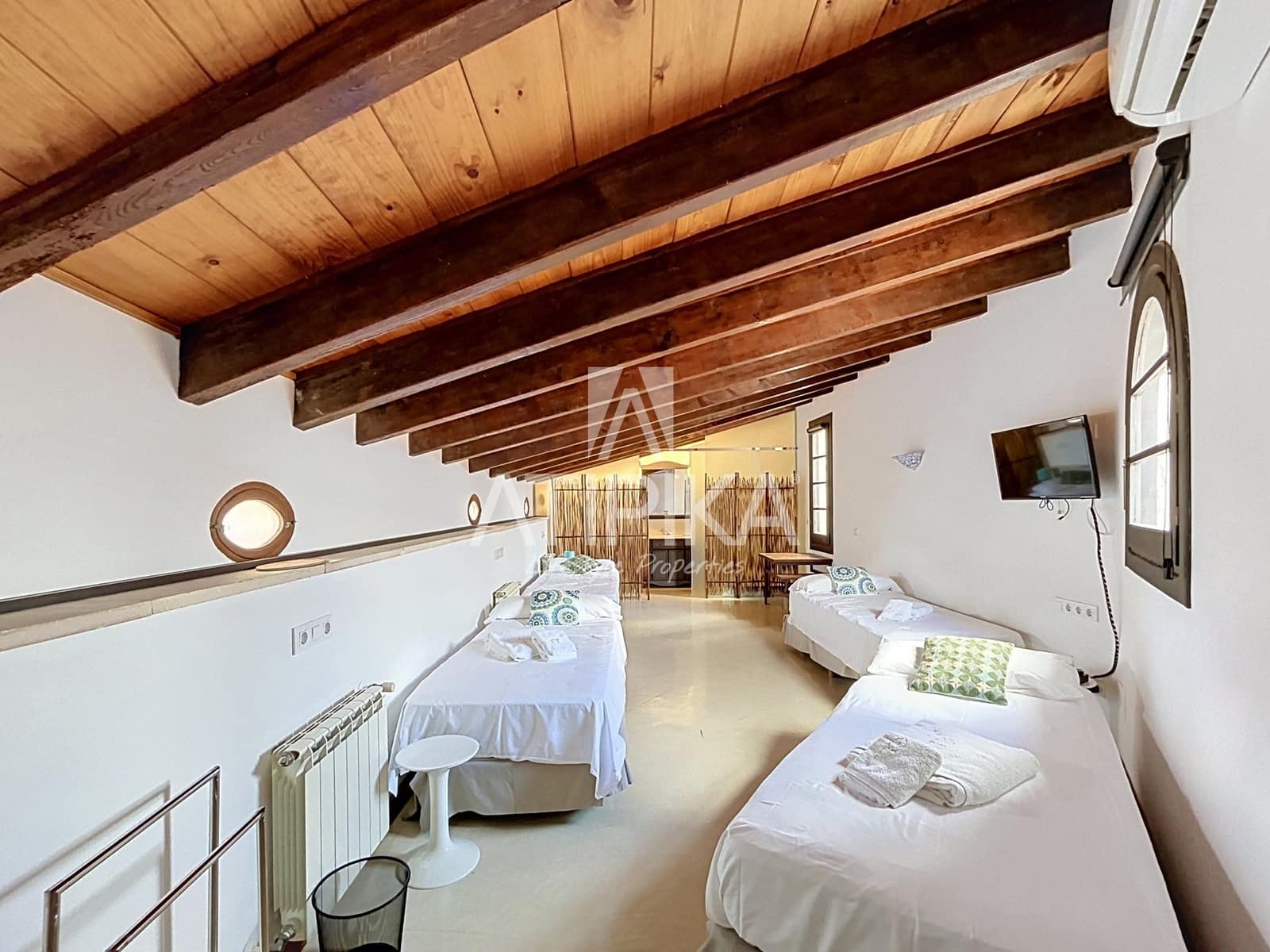 Chalet de 5 habitaciones en Mahón / Maó en venta con piscina garaje - 3.500.000 € (Ref: 9941389)