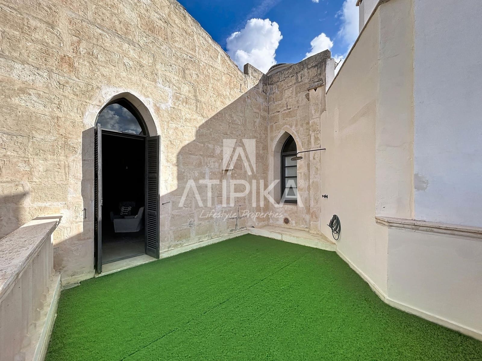 Chalet de 5 habitaciones en Mahón / Maó en venta con piscina garaje - 3.500.000 € (Ref: 9941389)