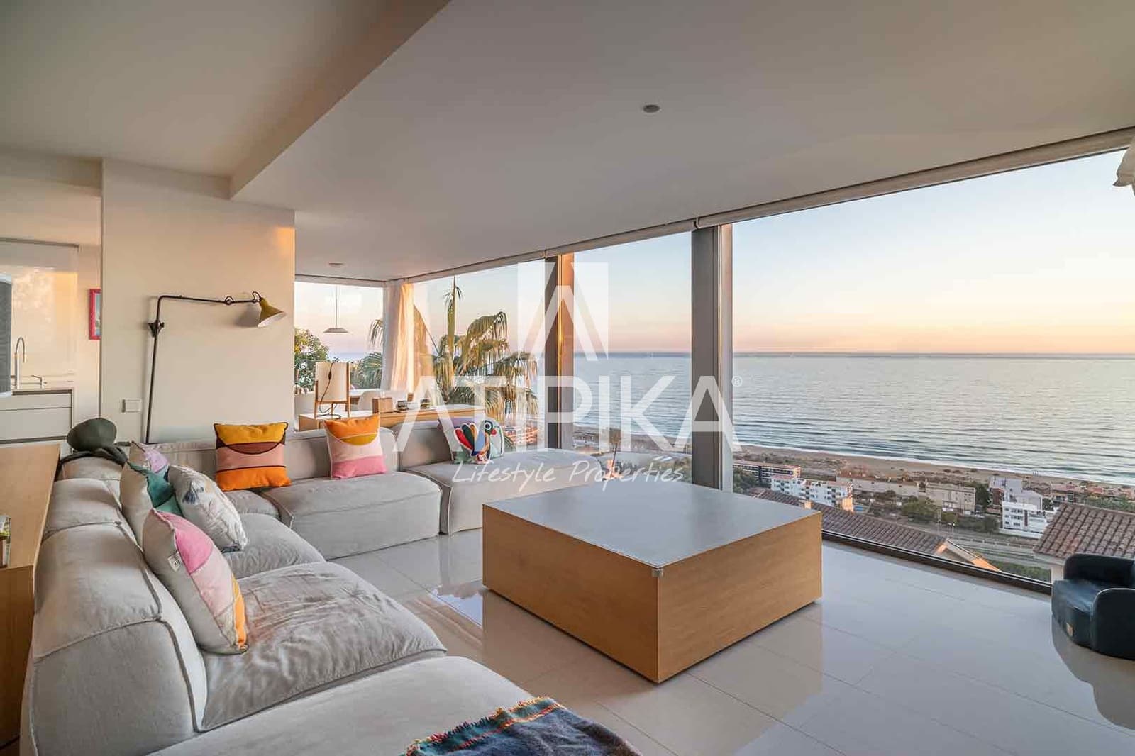 6 sypialnia Willa na sprzedaż w Les Botigues de Sitges z basenem - 2 550 000 € (Ref: 9941390)