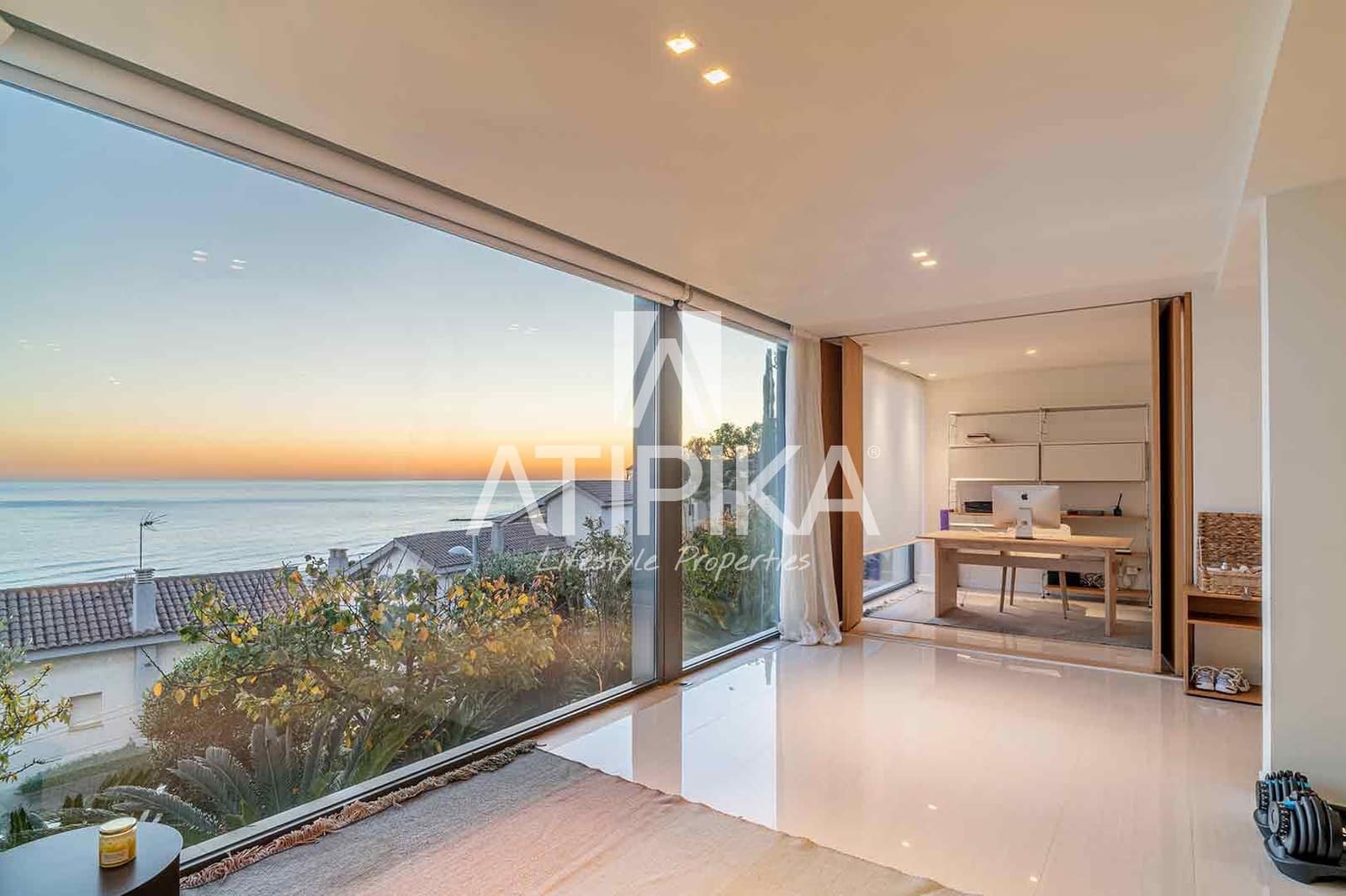 6 sypialnia Willa na sprzedaż w Les Botigues de Sitges z basenem - 2 550 000 € (Ref: 9941390)