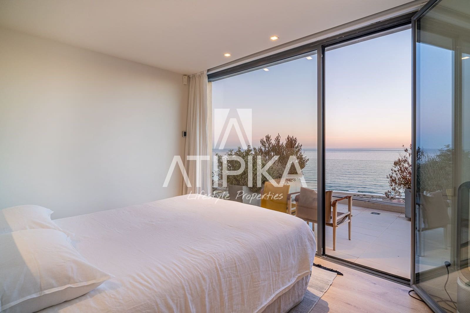 6 sypialnia Willa na sprzedaż w Les Botigues de Sitges z basenem - 2 550 000 € (Ref: 9941390)