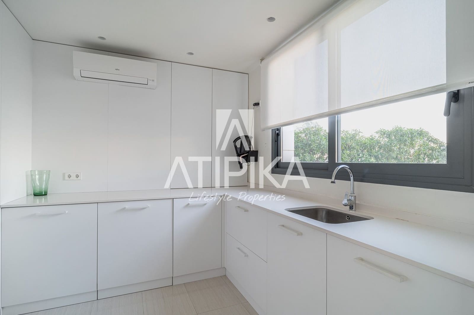 6 sypialnia Willa na sprzedaż w Les Botigues de Sitges z basenem - 2 550 000 € (Ref: 9941390)