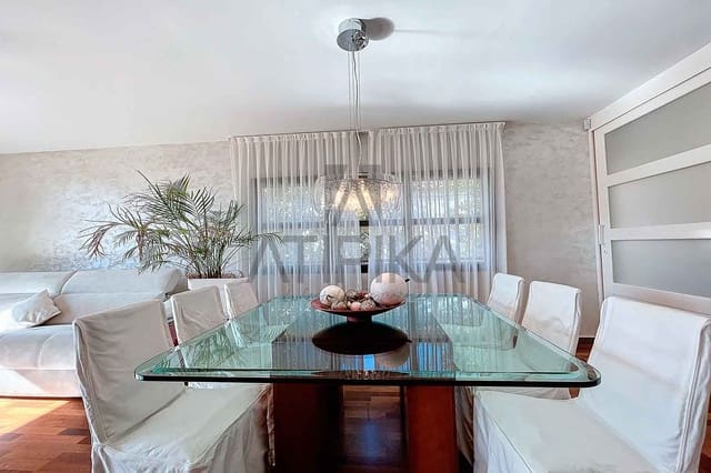 5 Zimmer Villa zu verkaufen in Castelldefels - 1.390.000 € (Ref: 9941391)