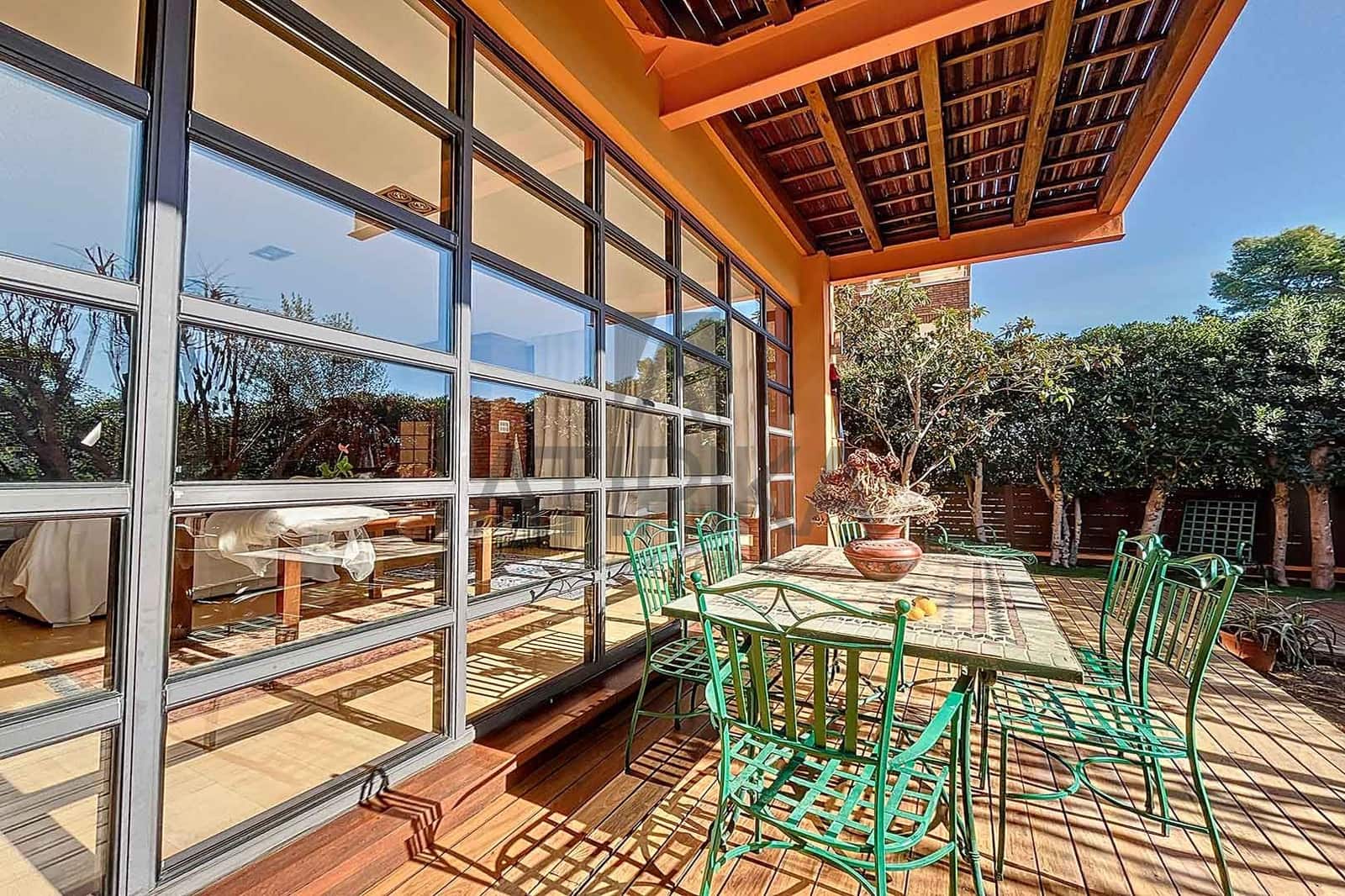 5 Zimmer Villa zu verkaufen in Castelldefels - 1.390.000 € (Ref: 9941391)