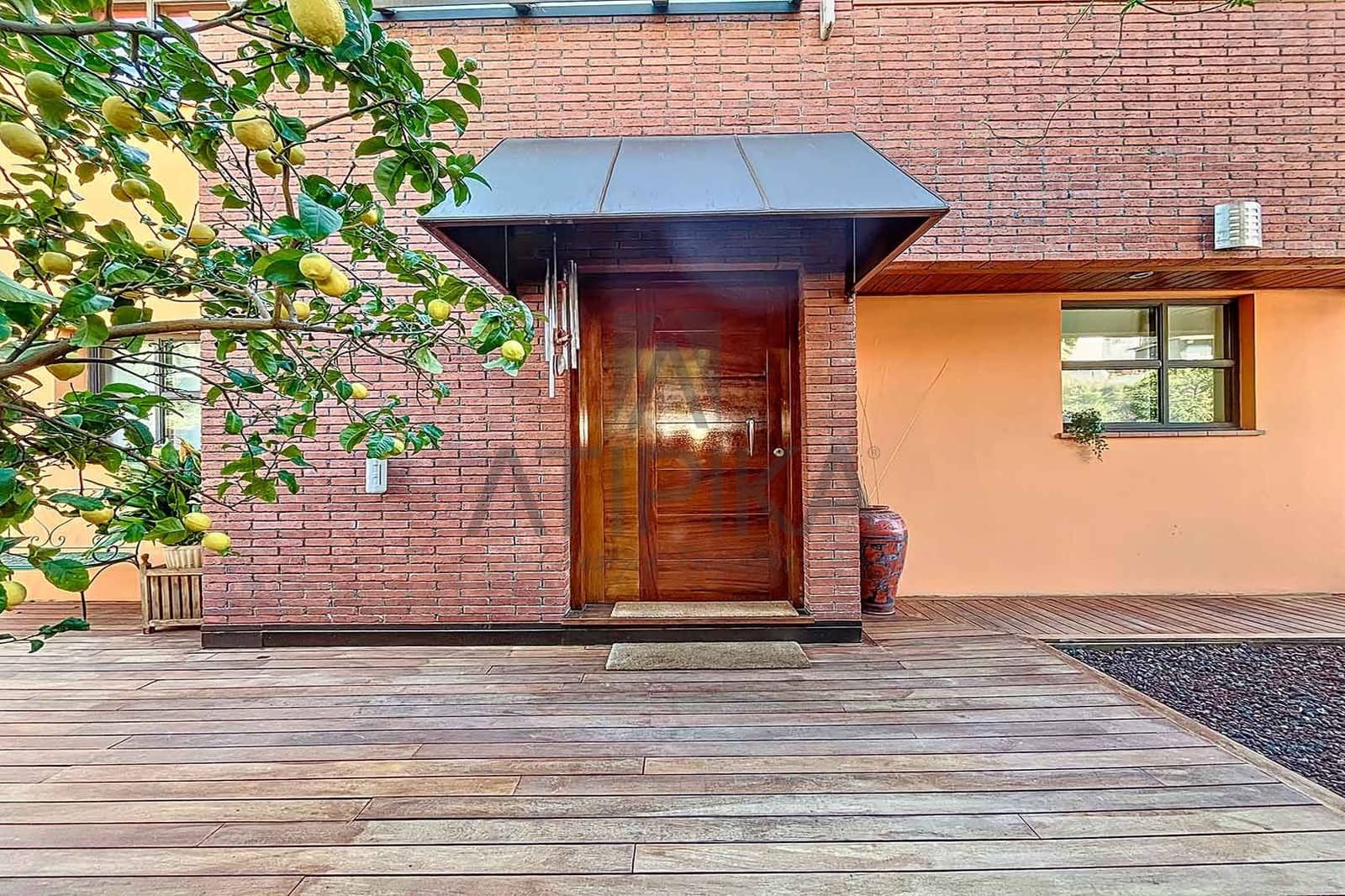 5 Zimmer Villa zu verkaufen in Castelldefels - 1.390.000 € (Ref: 9941391)