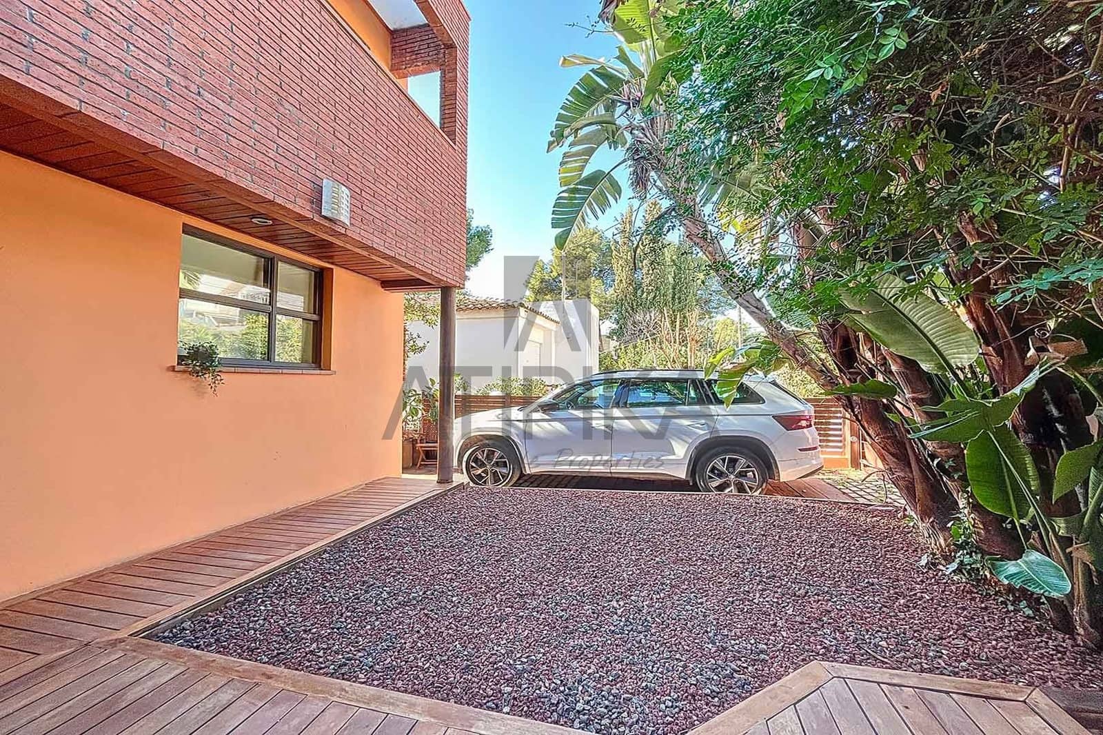 5 Zimmer Villa zu verkaufen in Castelldefels - 1.390.000 € (Ref: 9941391)