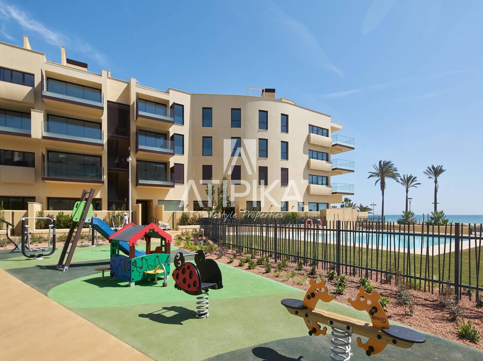3 bedroom Apartment for sale in Cubelles with pool - € 550,000 (Ref: 9941394)
