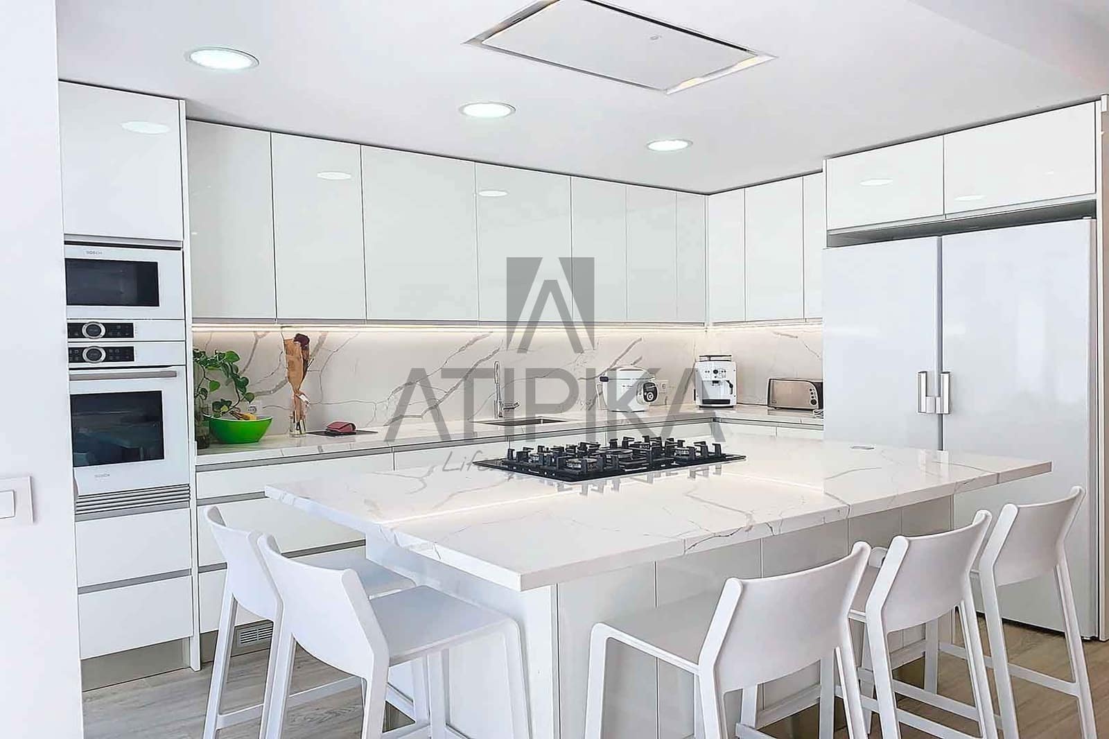 4 bedroom Villa for sale in Mahon / Mao - € 650,000 (Ref: 9941402)