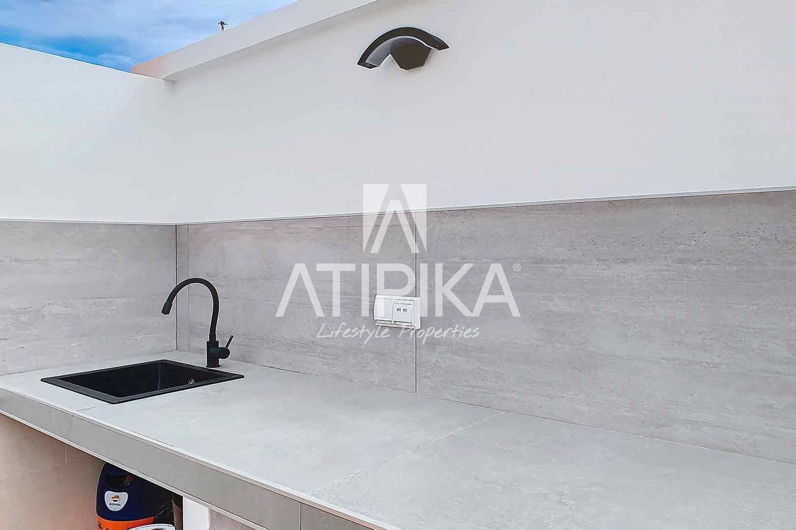 4 bedroom Villa for sale in Mahon / Mao - € 650,000 (Ref: 9941402)