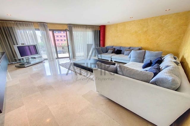 4 Zimmer Apartment zu verkaufen in Mahón / Maó - 585.000 € (Ref: 9941403)