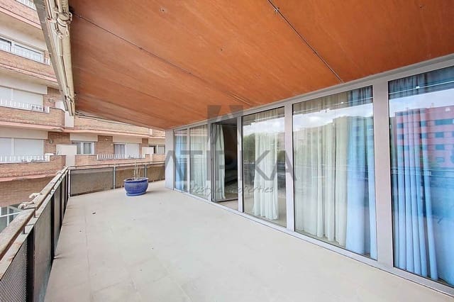 4 Zimmer Apartment zu verkaufen in Mahón / Maó - 585.000 € (Ref: 9941403)
