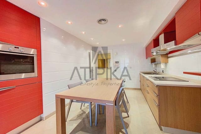 4 Zimmer Apartment zu verkaufen in Mahón / Maó - 585.000 € (Ref: 9941403)