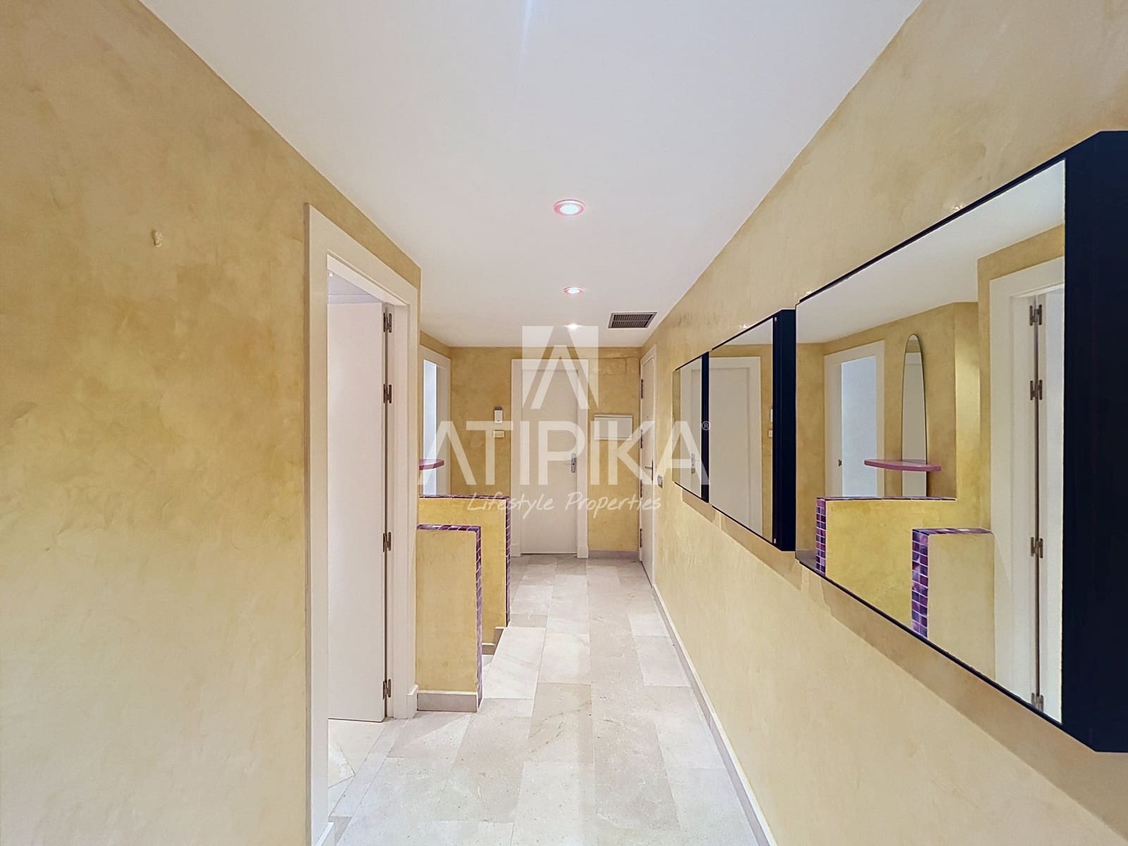 4 bedroom Apartment for sale in Mahon / Mao - € 585,000 (Ref: 9941403)