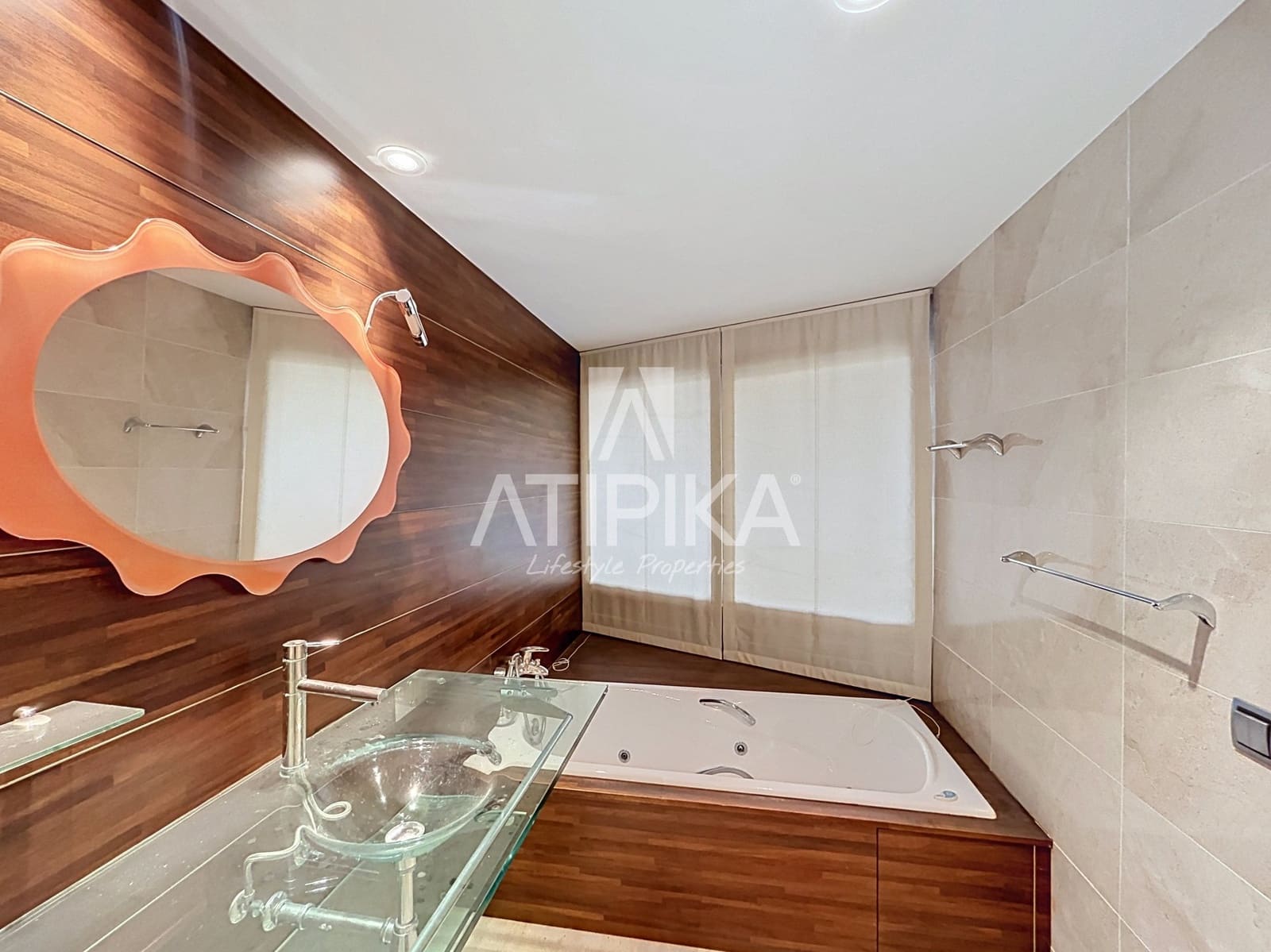 4 bedroom Apartment for sale in Mahon / Mao - € 585,000 (Ref: 9941403)