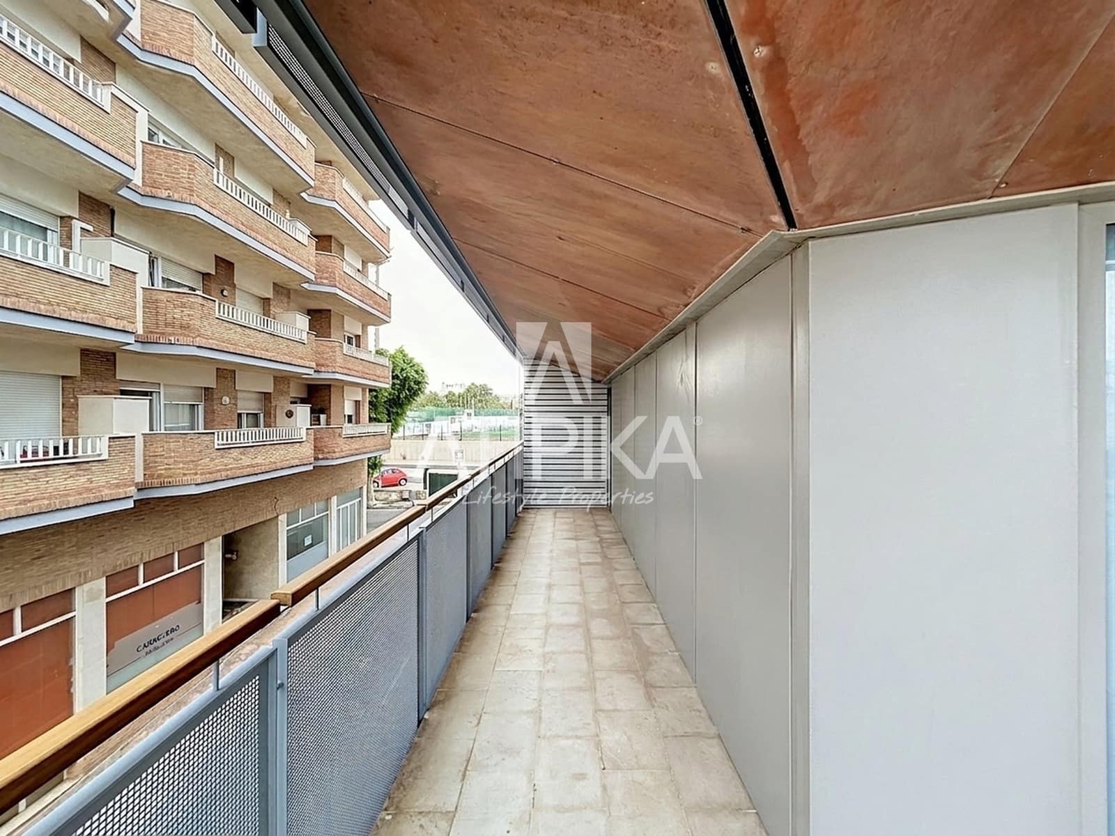 4 bedroom Apartment for sale in Mahon / Mao - € 585,000 (Ref: 9941403)