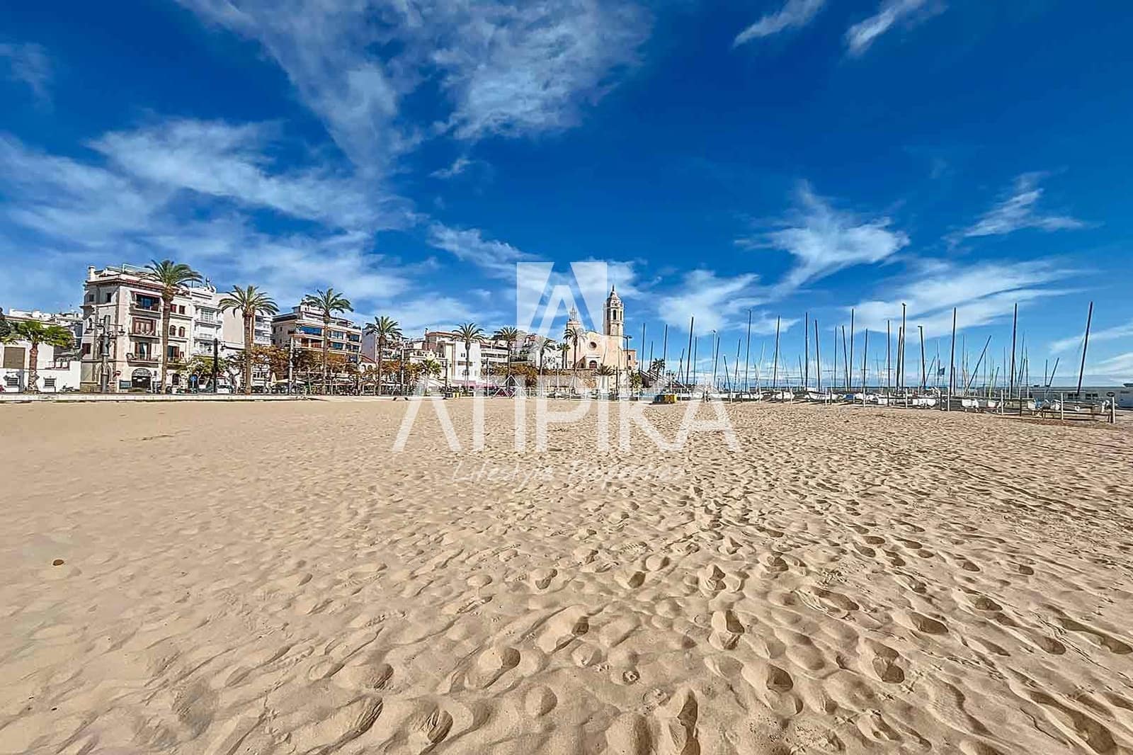 4 makuuhuone Huvila myytävänä paikassa Sitges mukana uima-altaan - 2 690 000 € (Ref: 9941404)
