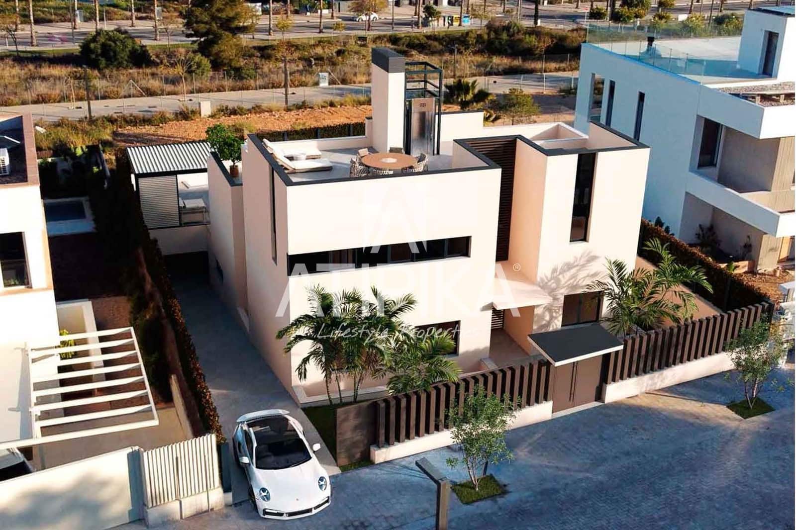 4 makuuhuone Huvila myytävänä paikassa Sitges mukana uima-altaan - 2 690 000 € (Ref: 9941404)
