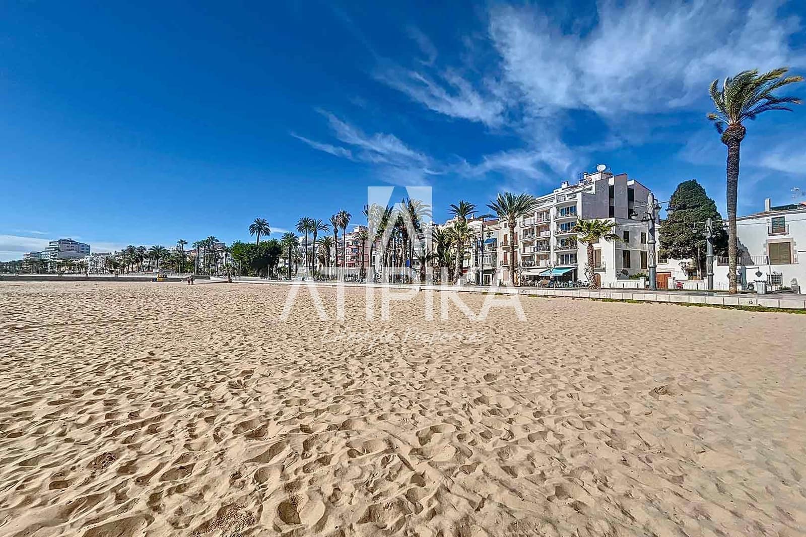 4 makuuhuone Huvila myytävänä paikassa Sitges mukana uima-altaan - 2 690 000 € (Ref: 9941404)