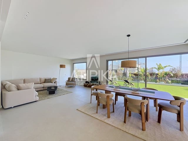 4 soverom Villa til salgs i Sitges med svømmebasseng - € 2 490 000 (Ref: 9941404)