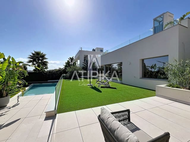 4 soverom Villa til salgs i Sitges med svømmebasseng - € 2 490 000 (Ref: 9941404)