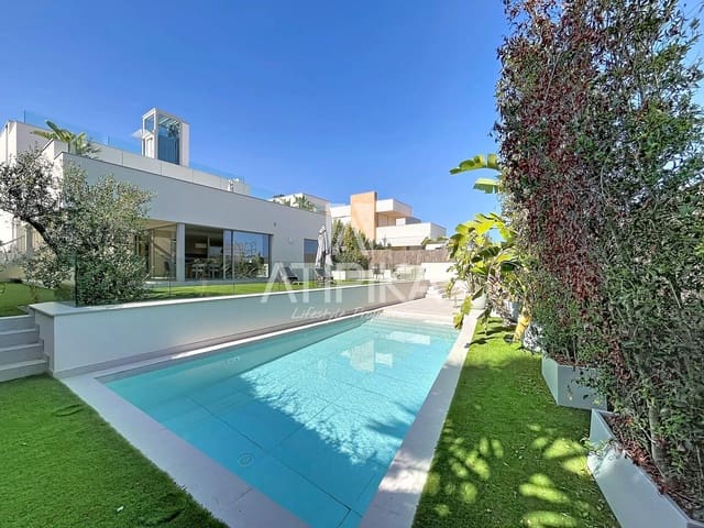 4 soverom Villa til salgs i Sitges med svømmebasseng - € 2 490 000 (Ref: 9941404)
