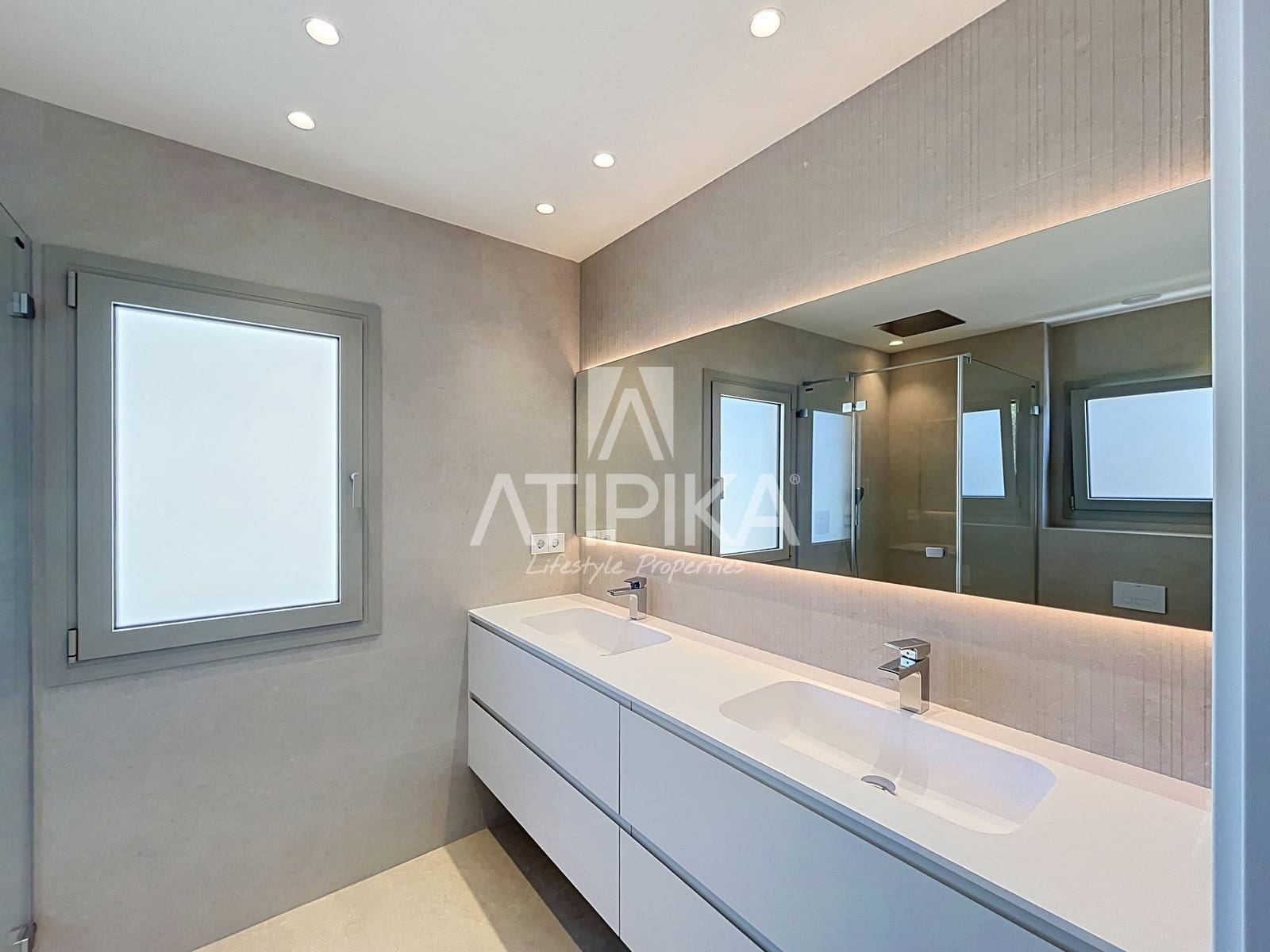 4 quarto Moradia para venda em Sitges com piscina garagem - 2 490 000 € (Ref: 9941404)
