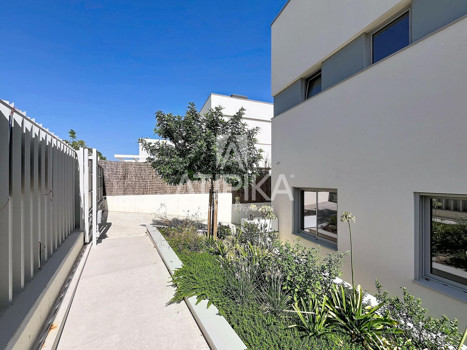 4 quarto Moradia para venda em Sitges com piscina garagem - 2 490 000 € (Ref: 9941404)