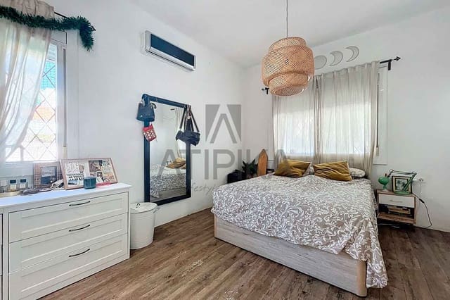 2 chambre Villa/Maison à vendre à Castelldefels avec piscine - 1 297 000 € (Ref: 9941405)