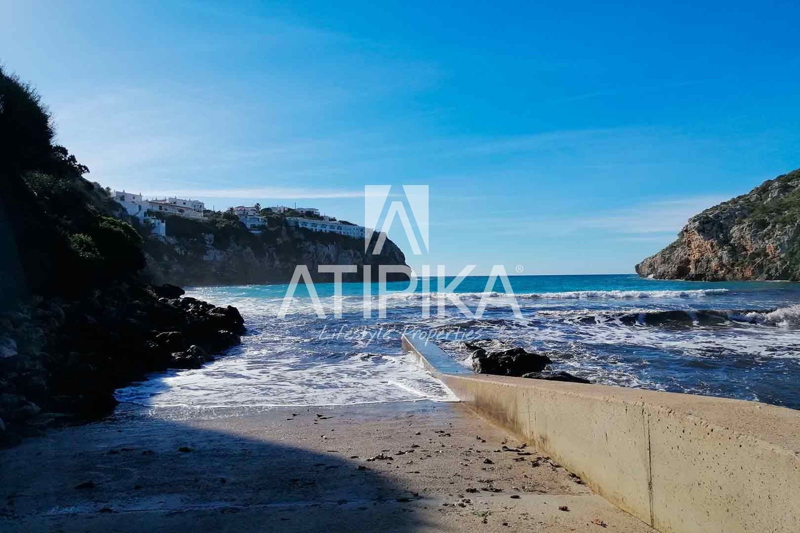 4 bedroom Villa for sale in Cala'n Porter with pool - € 925,000 (Ref: 9941406)