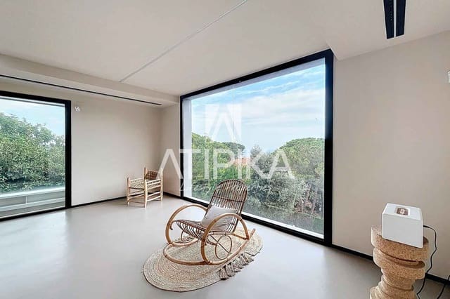 4 soveværelse Villa til salg i Premià de Dalt med swimmingpool - € 1.500.000 (Ref: 9941407)