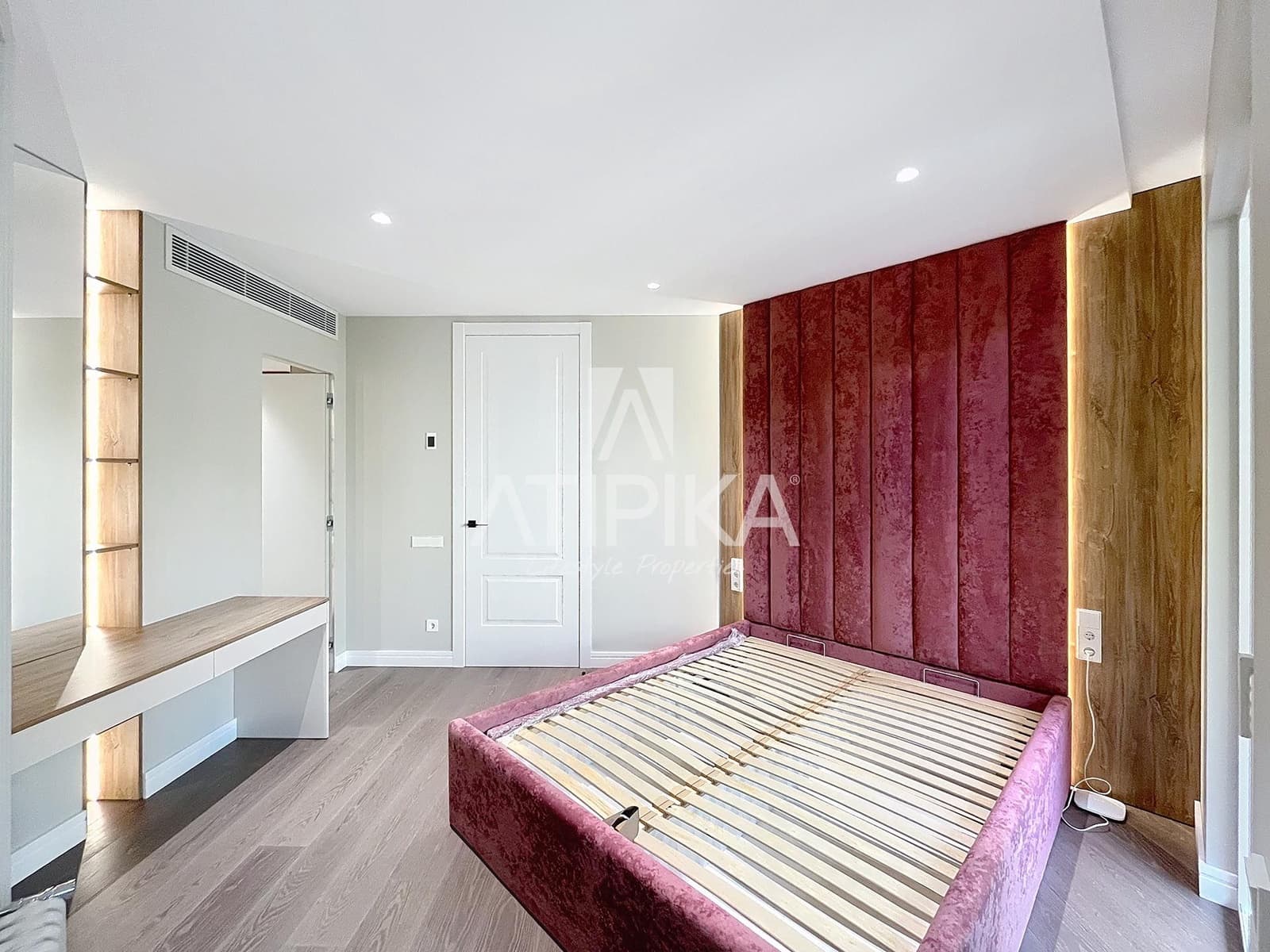 3 bedroom Apartment for sale in Barcelona city - € 1,225,000 (Ref: 9941409)