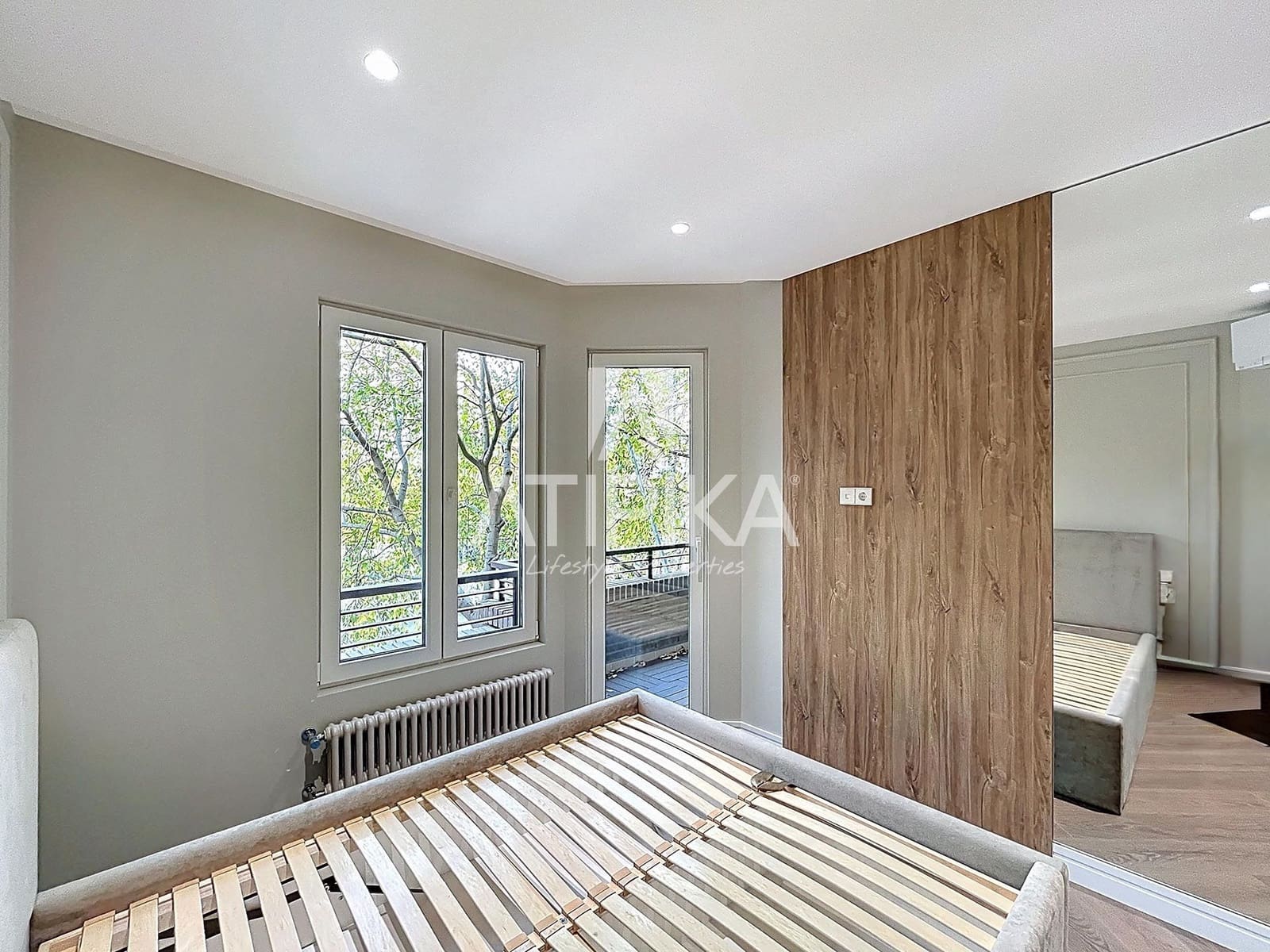 3 bedroom Apartment for sale in Barcelona city - € 1,225,000 (Ref: 9941409)