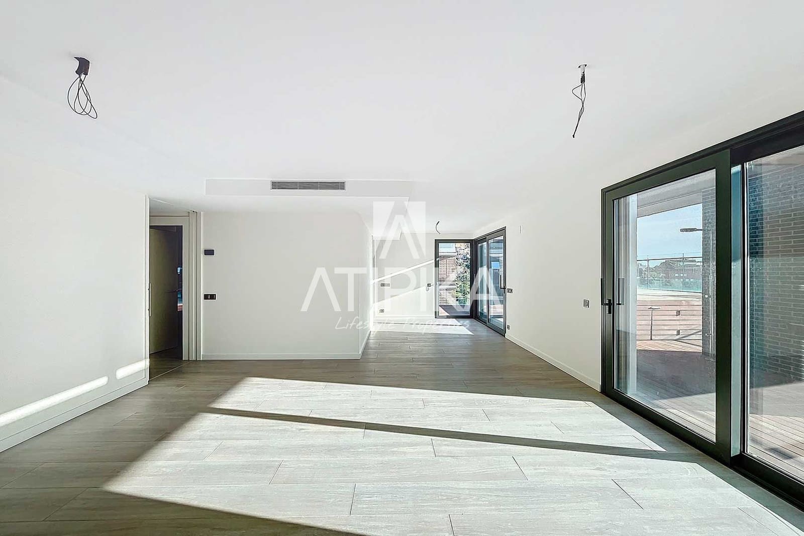 4 slaapkamer Penthouse te koop in Esplugues de Llobregat met zwembad - € 2.211.000 (Ref: 9941410)