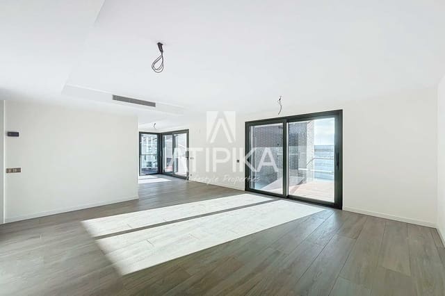 4 soveværelse Penthouse til salg i Esplugues de Llobregat med swimmingpool - € 2.211.000 (Ref: 9941410)