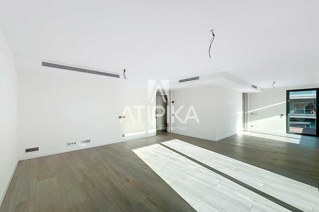 4 soveværelse Penthouse til salg i Esplugues de Llobregat med swimmingpool - € 2.211.000 (Ref: 9941410)