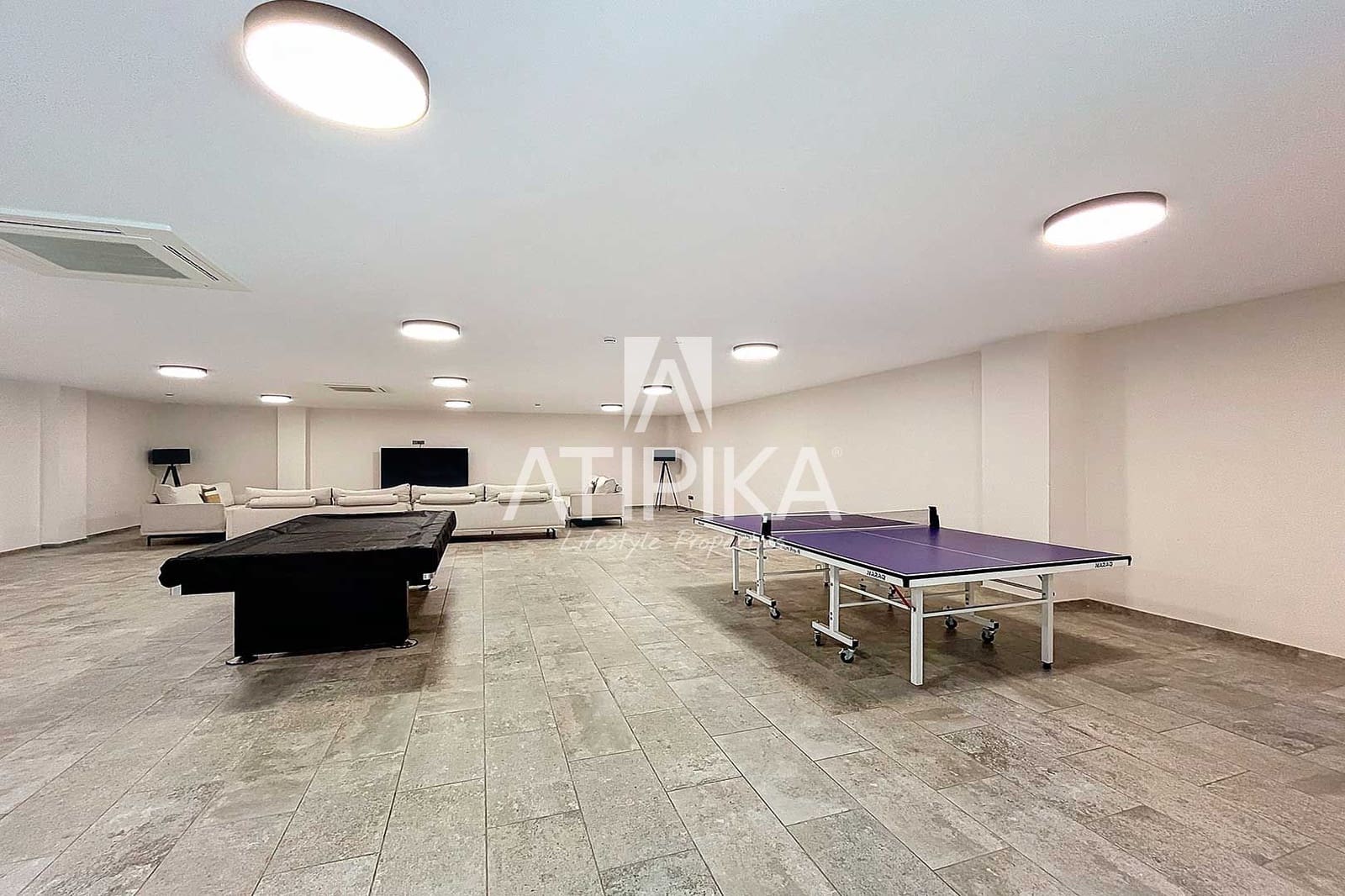 4 slaapkamer Penthouse te koop in Esplugues de Llobregat met zwembad - € 2.211.000 (Ref: 9941410)