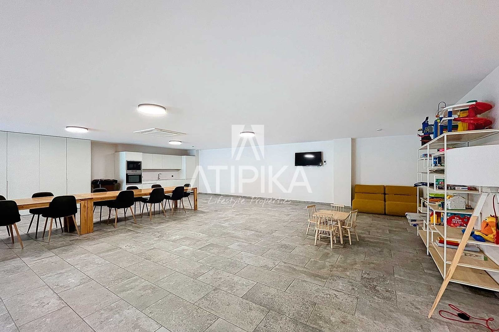 4 slaapkamer Penthouse te koop in Esplugues de Llobregat met zwembad - € 2.211.000 (Ref: 9941410)