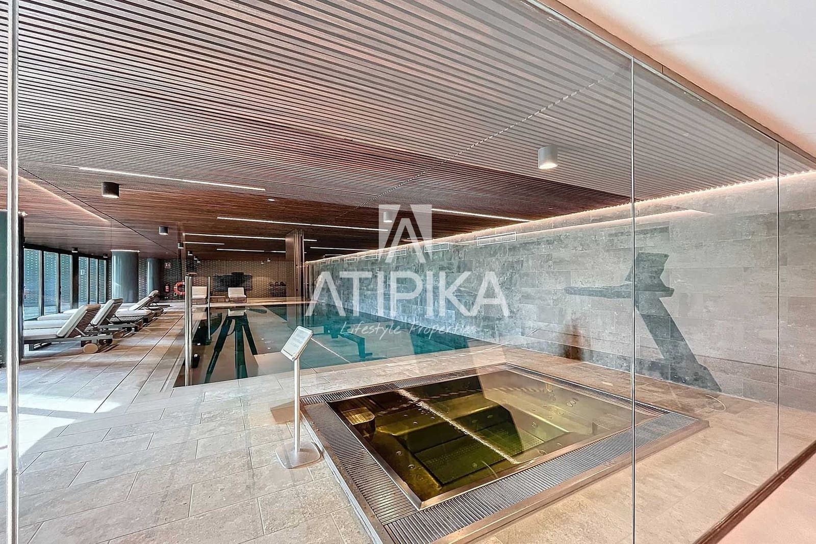 4 slaapkamer Penthouse te koop in Esplugues de Llobregat met zwembad - € 2.211.000 (Ref: 9941410)