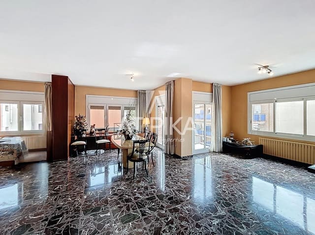 4 chambre Penthouse à vendre à Castelldefels - 950 000 € (Ref: 9941411)