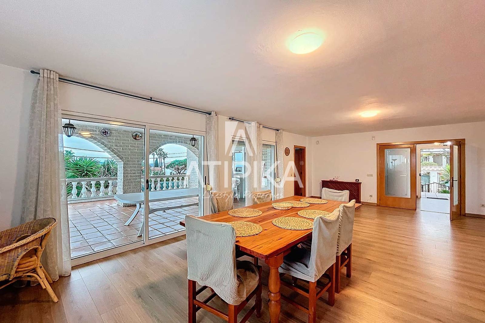 7 soveværelse Villa til salg i Lloret de Mar med swimmingpool - € 840.000 (Ref: 9941414)