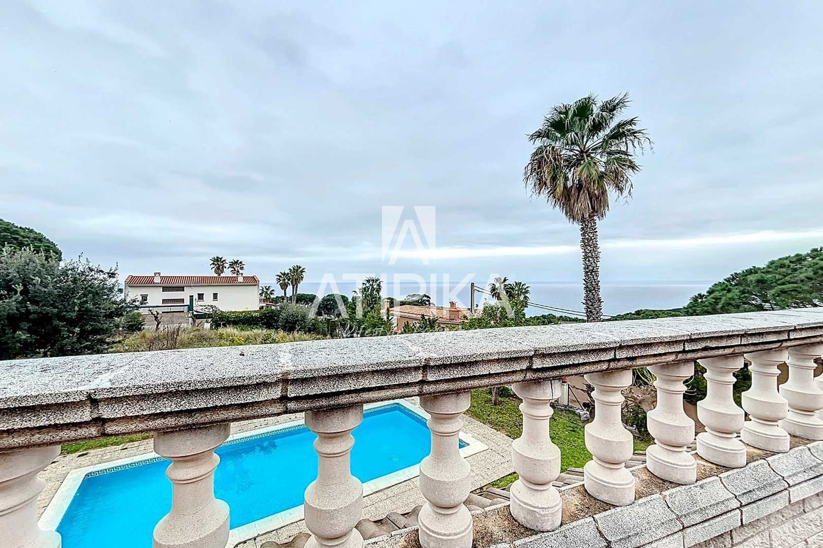 7 soveværelse Villa til salg i Lloret de Mar med swimmingpool - € 840.000 (Ref: 9941414)