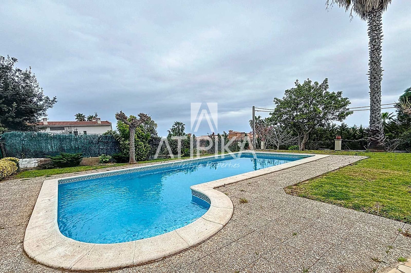 7 soveværelse Villa til salg i Lloret de Mar med swimmingpool - € 840.000 (Ref: 9941414)